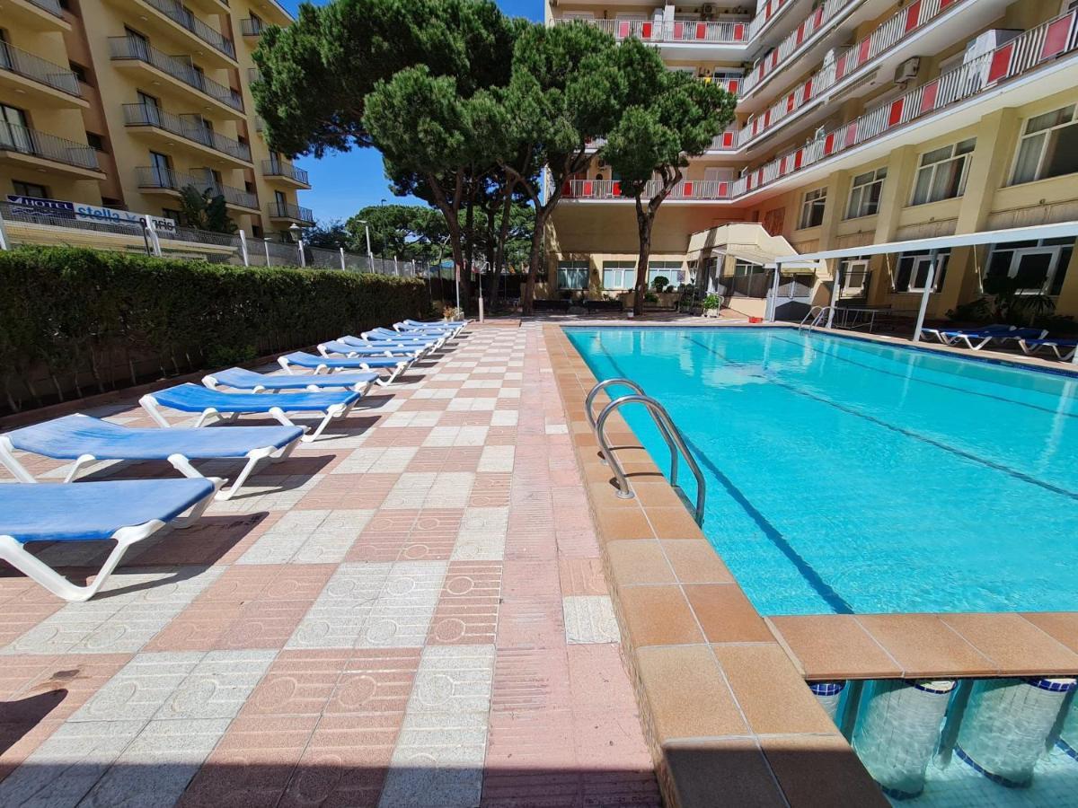 Beta'S Beach Blanes Exterior photo